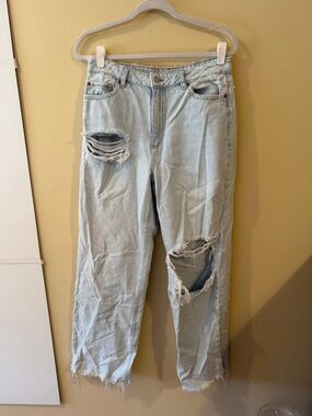 Garage Light Wash Distressed Straight-Leg Jeans